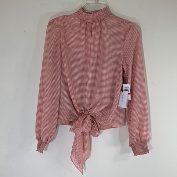 1. State Tops - NWT. 1. State XS Boy Meets Girl Tie Front Smocked Maple Blush Blouse.